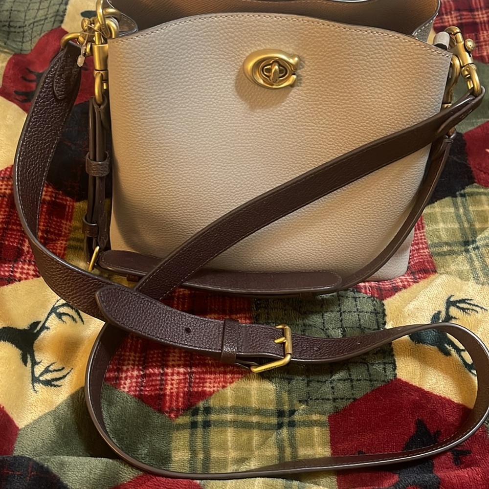 Coach Willow Bucket Bag